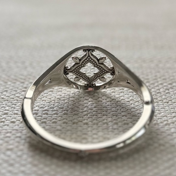 BRIGHTON Morena Hinged Bangle Bracelet • Silver Plated Swarovski Crystal JB7682 - Picture 3 of 14